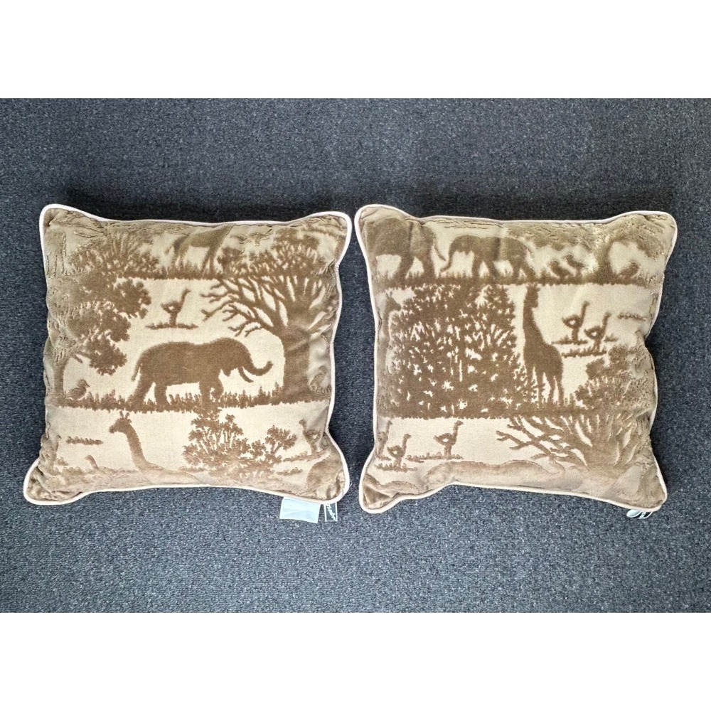 Set 2 Newport Safari Animal Decorative‎ Throw Pillows Elephant Lion Giraffe 3D